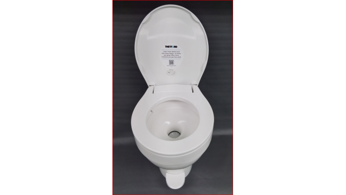 Toilet /Aqua-Magic V hand flush -Thetford